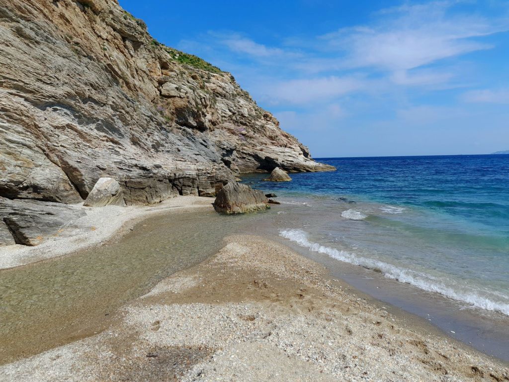 Karystos in Southern Evia - A weekend of endless blue