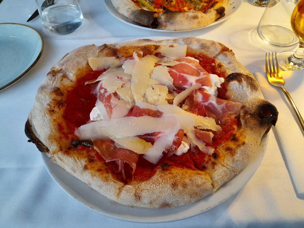 Pizza at Rosmarino at Corfu Old Town