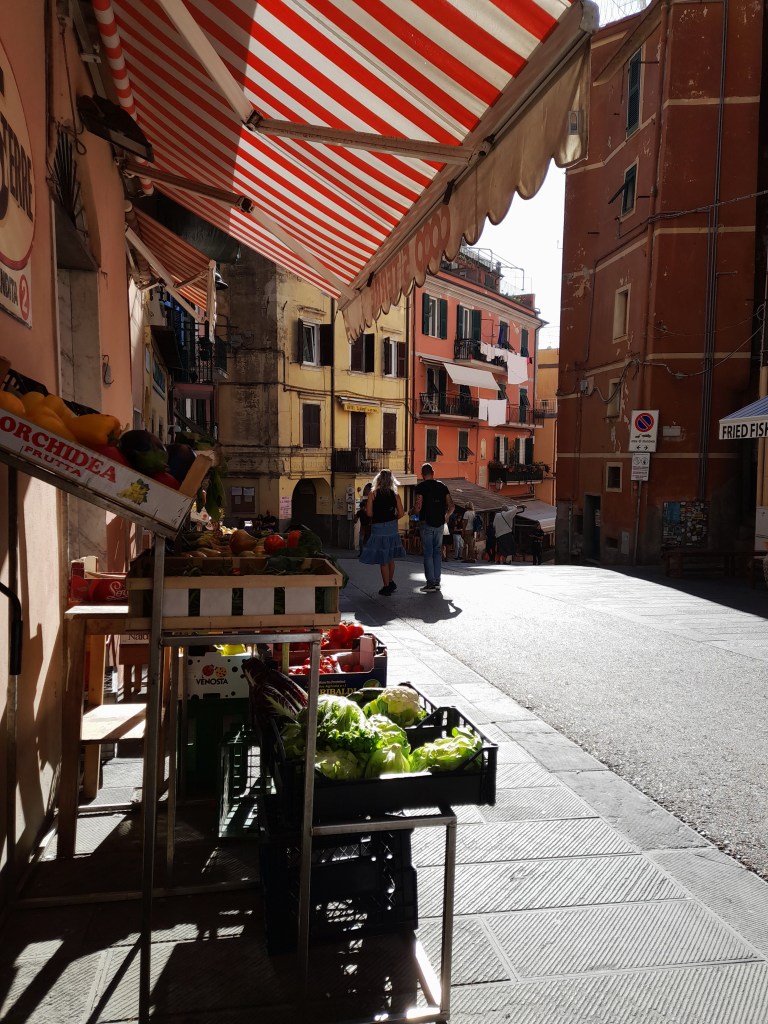 Riomaggiore, Cinque Terre
A practical guide on how to visit Cinque Terre in one day