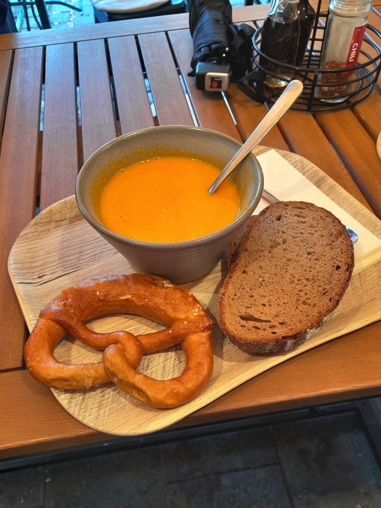 Münchner Suppenküche (Soups)