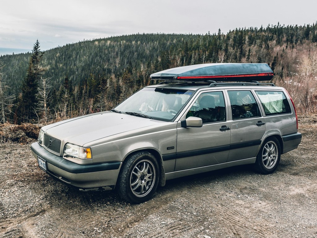 Planning a memorable road trip with your ageing parents