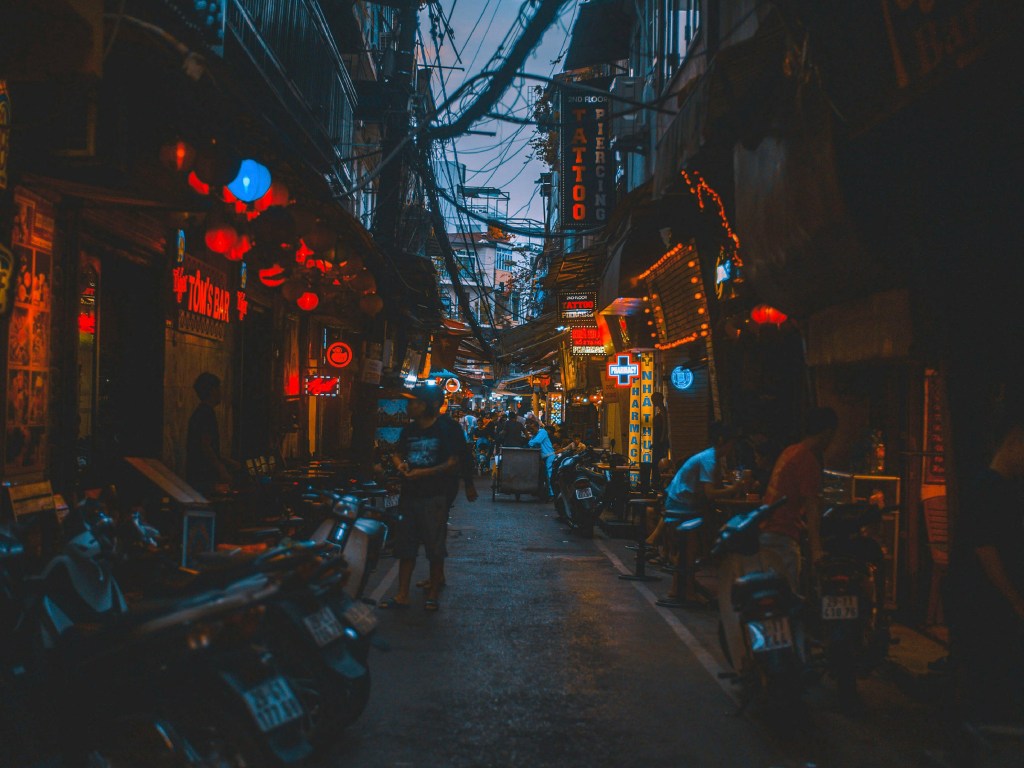Night markets and local delicacies in Vietnam