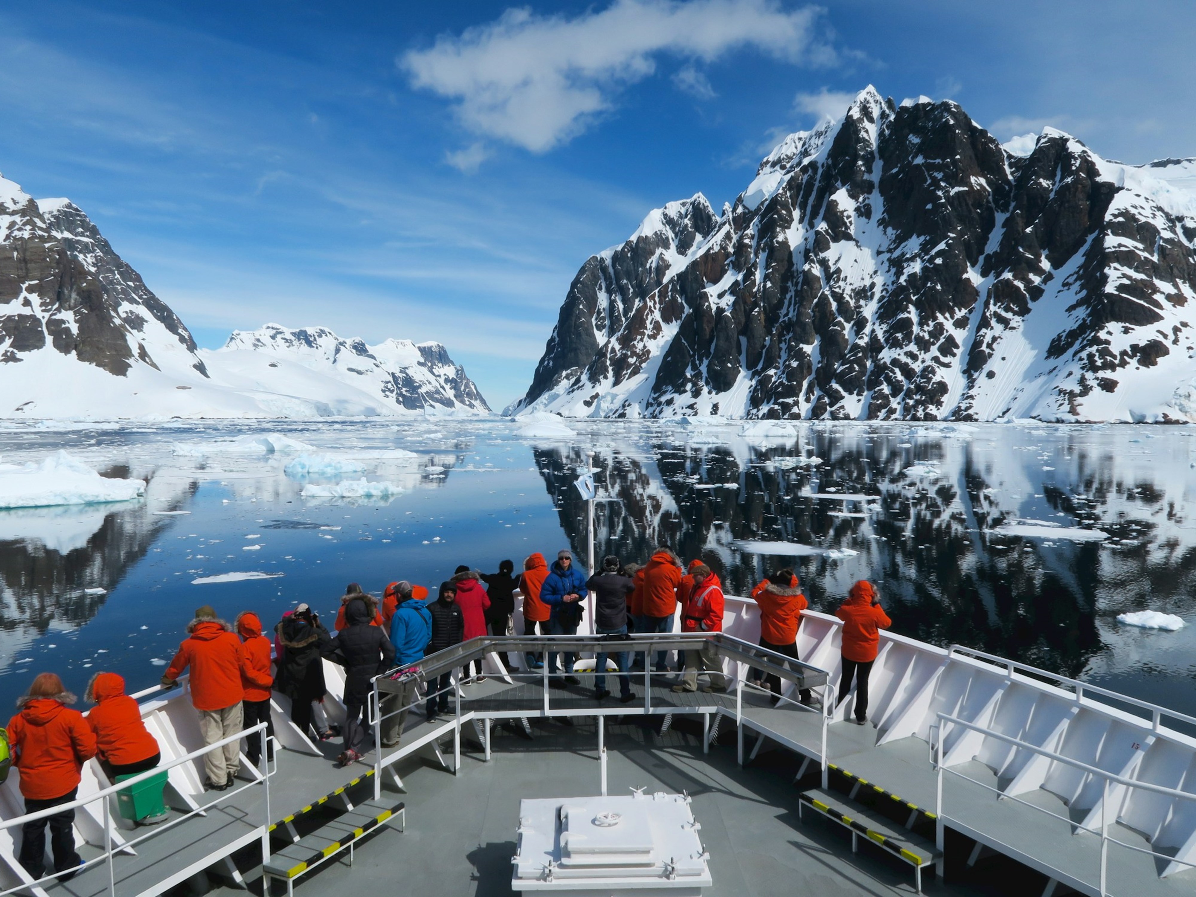 5 Travel Destinations Defined by Temperature